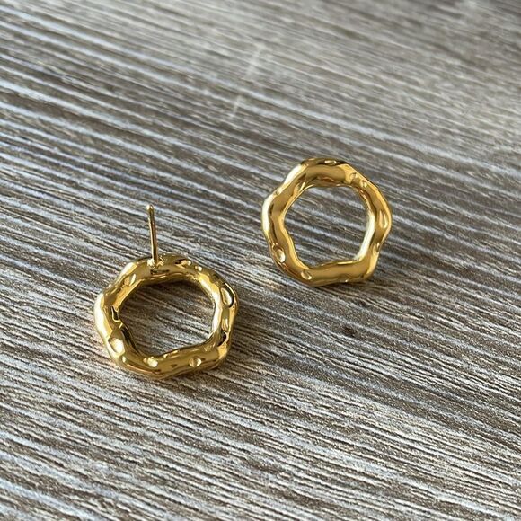 BohemianāstudāearringsāN137 - Picture 3 of 4